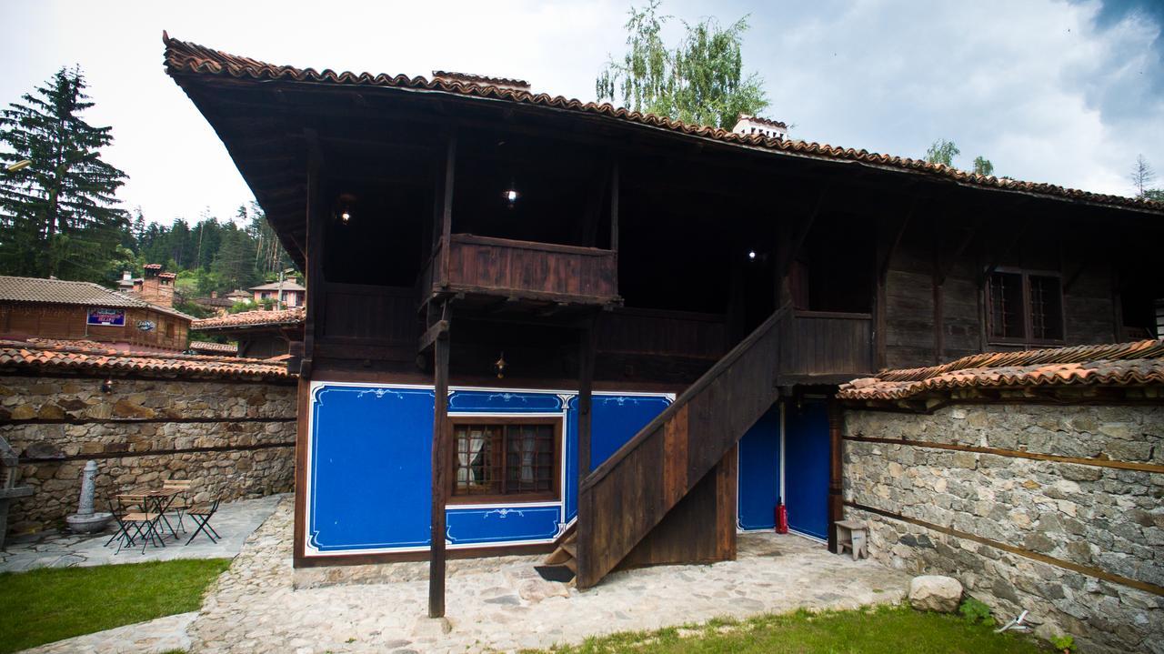 Hotel Чолаковата Къща Koprivshtitsa Esterno foto
